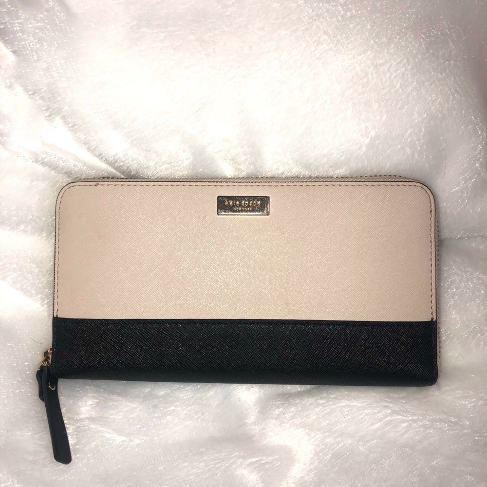 Kate Spade Wallet - Picture 2 of 6
